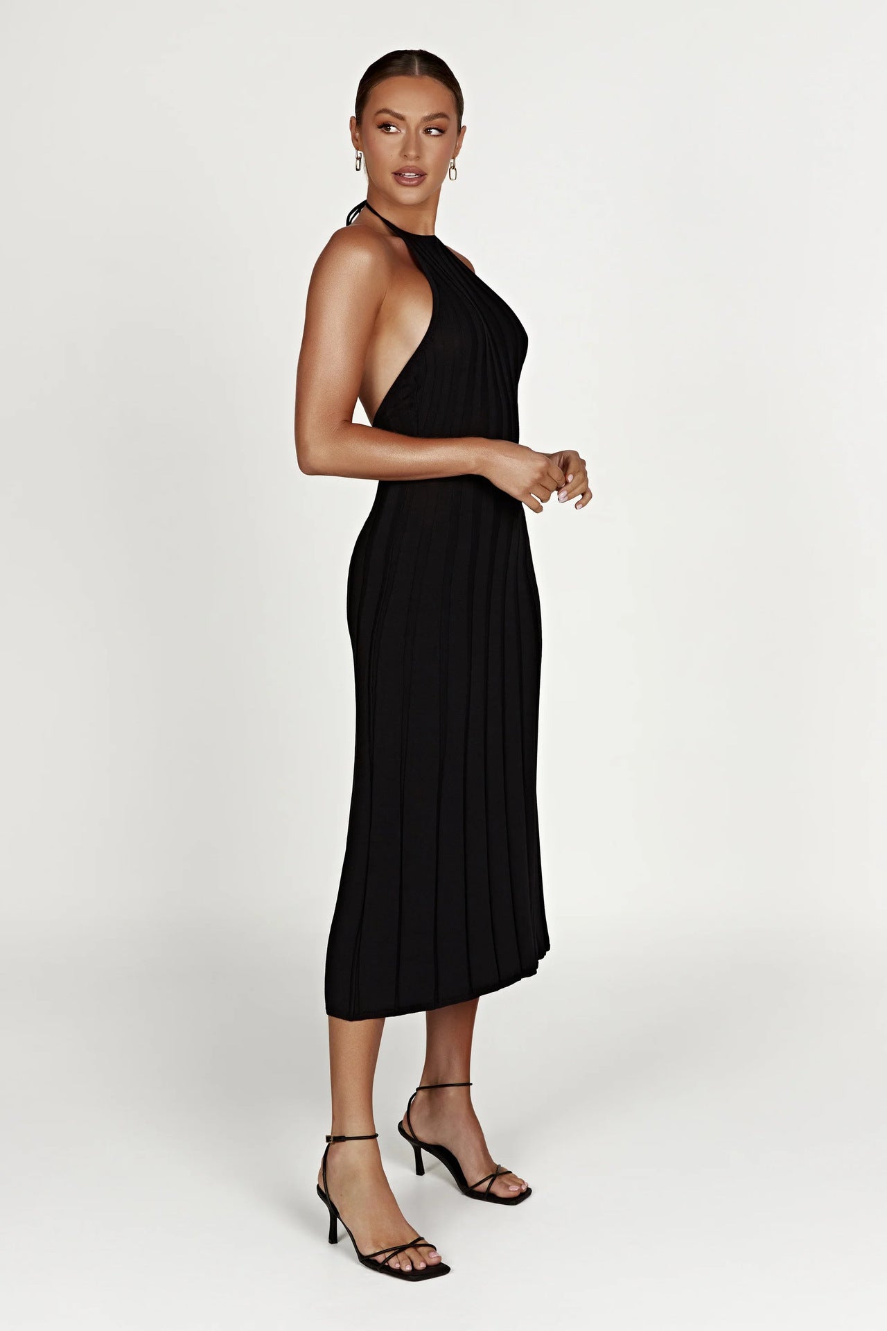 Midikleid aus gewebtem Plissee mit Neckholder - Dalila