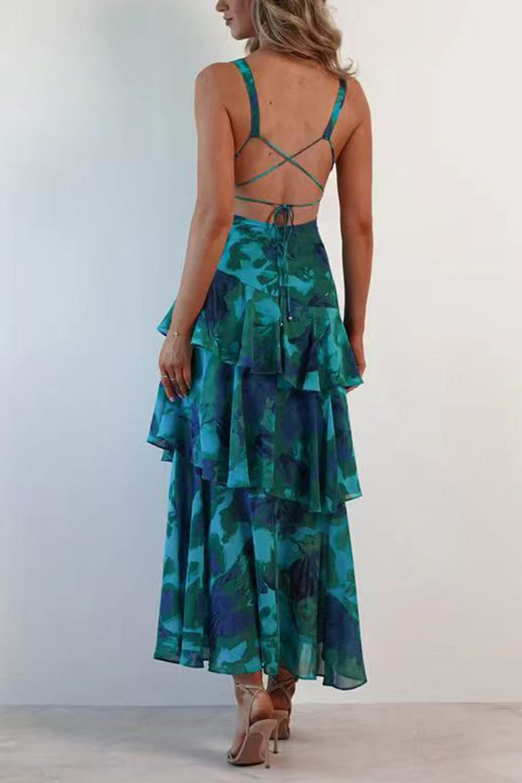 Langes Kleid mit Blumendruck und Rüschen - Camila