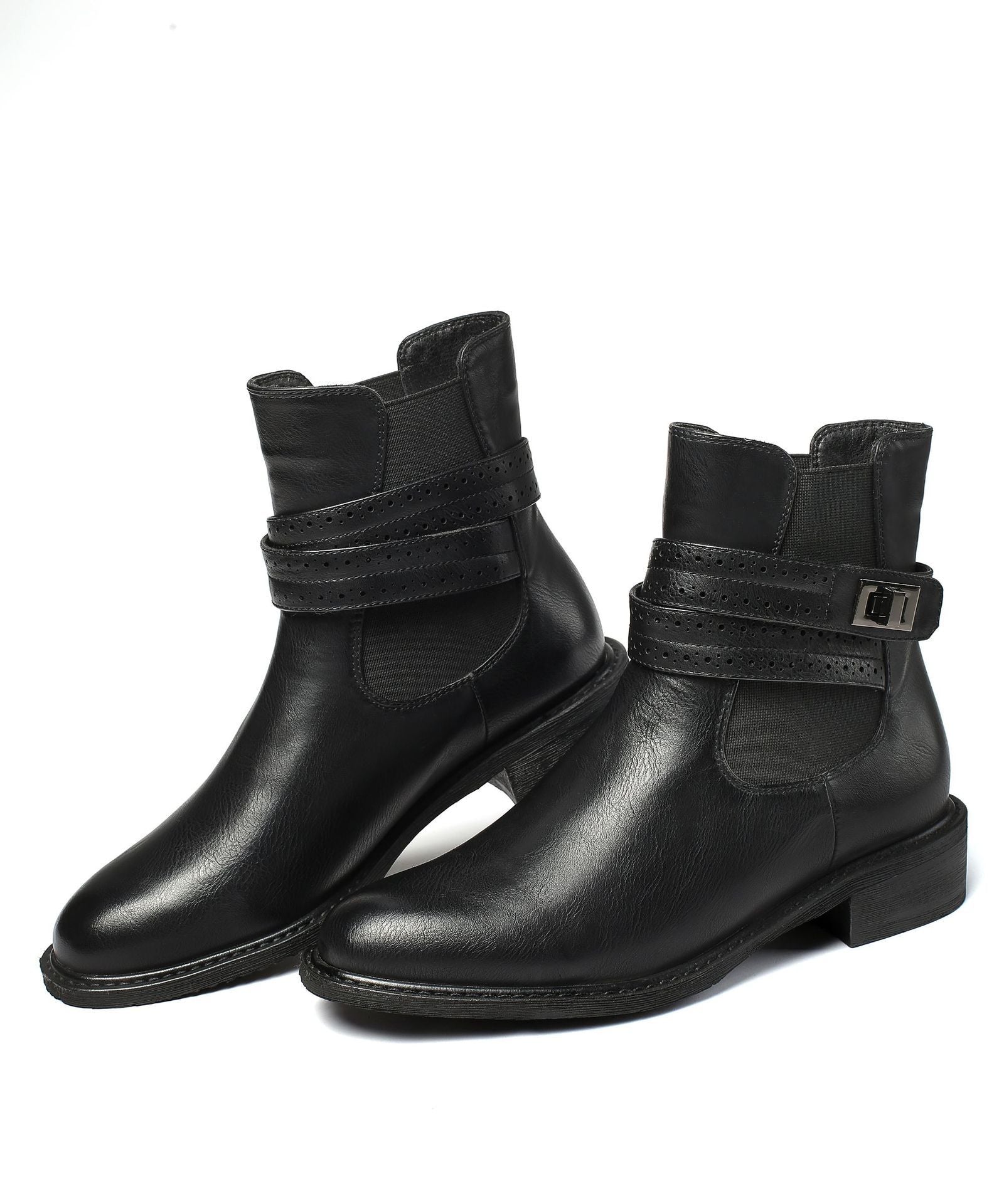 Stiefelette mit klobigem Absatz und Schnalle - Elina
