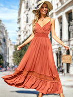 Rebecca - Kleid aus gehäkelter Spitze mit gerafftem Bund
