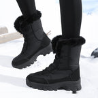 Halbhohe Damenstiefel im funktionellen Winterdesign - Svala