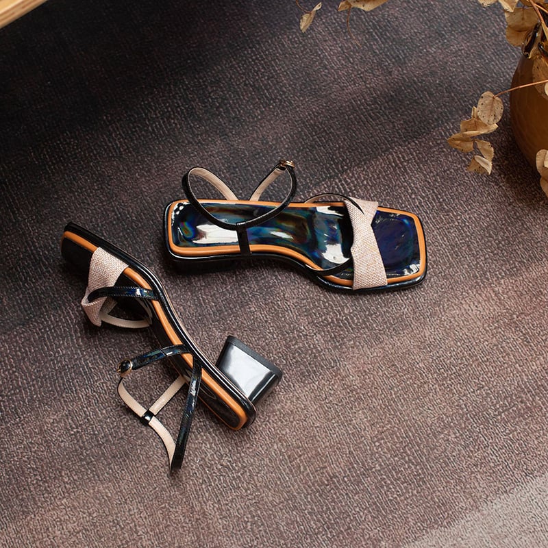 Antania - Sandalen mit Blockabsatz und offener Spitze