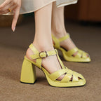 Lala - Sandalen mit quadratischen Absätzen und Plattformen
