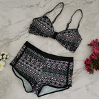 Stylischer Damen Bikini mit Hose