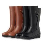 Damenstiefel mit verlängerter Kappe und leichtem Plateau - Lareva