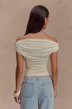 Schulterfreies, tailliertes Damen-Top mit Metallic-Detail - Kinsley