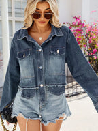 Jeansjacke im kurzen Schnitt in leichter Ausführung mit Knopfverschluss