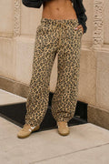 Weite Hose mit Leopardenmuster und Kordelzug