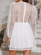 Elga - Weißes, transparentes Chiffonkleid mit V-Ausschnitt