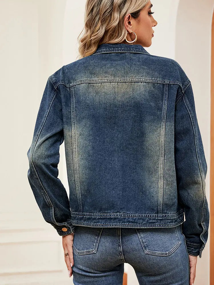 Jeansjacke im Used-Look mit Knopfverschluss und Taschen und langen Ärmeln