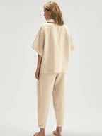 Velia - Set aus kurzärmeligem Oberteil mit V-Ausschnitt und hochtaillierter Hose