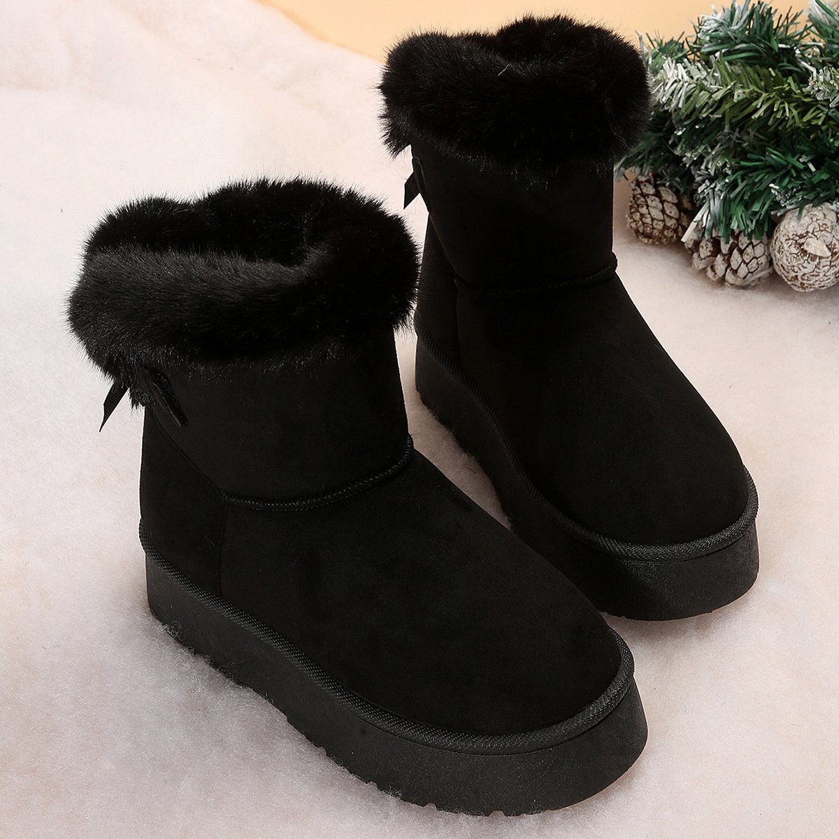 Winterstiefeletten für Frauen mit heiterem Effekt - Yureli