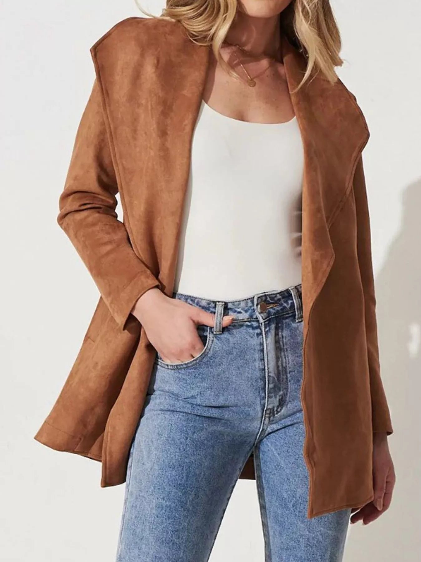 Weiche Wildlederjacke mit breitem Kragen - Celinne