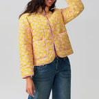 Jacke mit Blumenmuster, Patchwork und Stehkragen
