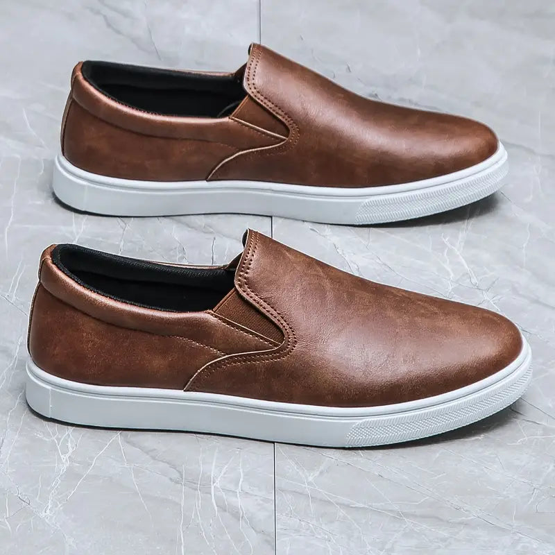 Tino – Lässige Slipper für Herren, bequem und stilvoll