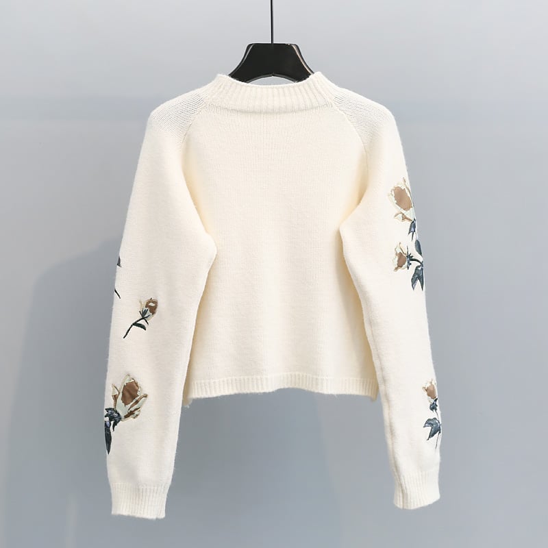 Damenstrickpullover mit Blumenstickerei - Adrienne