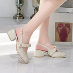 Weite Damen-Sandalen mit Perlenverzierung - Perla