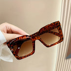 Chelsea - Quadratische Mode-Sonnenbrille für Frauen