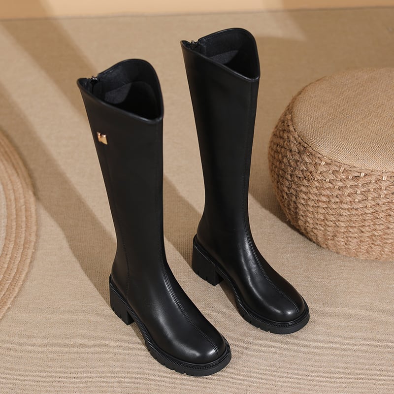 Robuste hohe Damenstiefel - Svetya