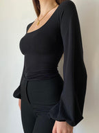 Alexa - Bluse mit quadratischem Ausschnitt und Puffärmeln