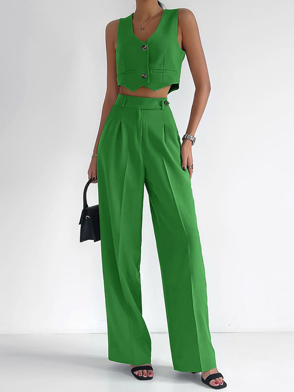 Velia - Solide Knopfleiste Weste mit Hose Set