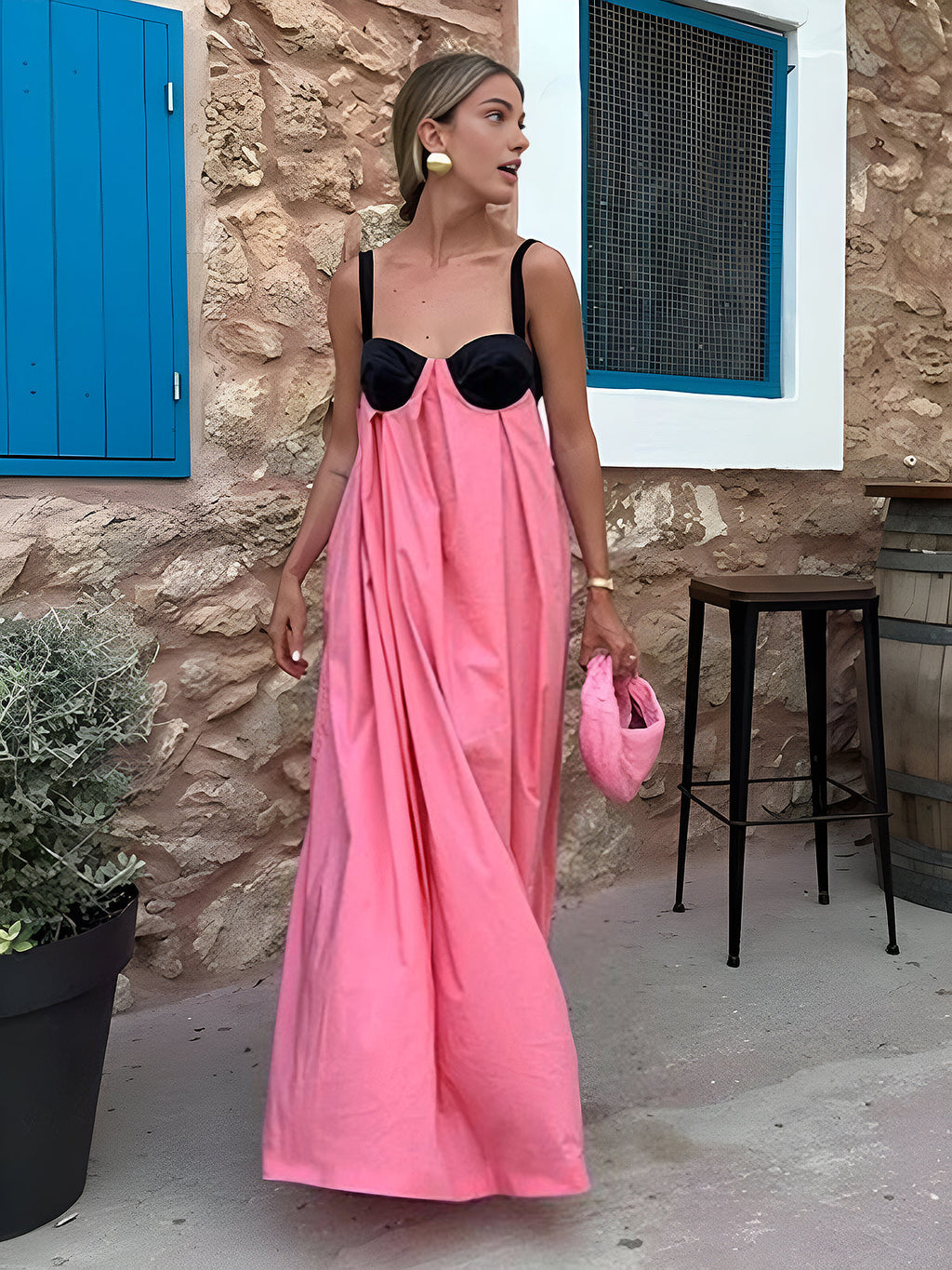Bárbara - Langes Kleid mit BH-Träger und Spaghettiträgern