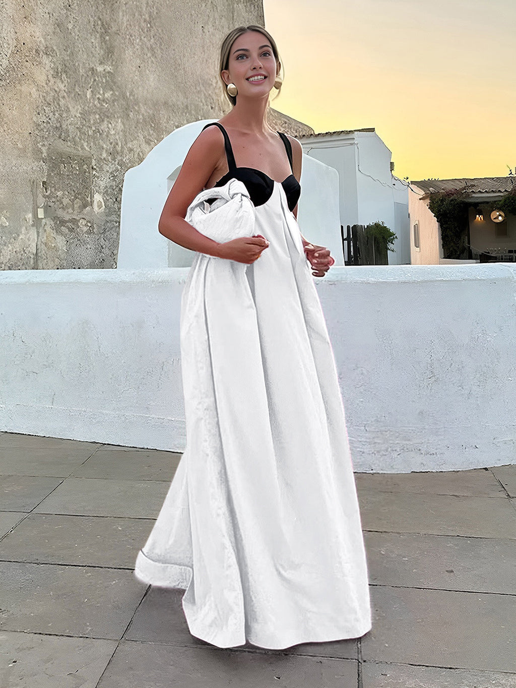 Bárbara - Langes Kleid mit BH-Träger und Spaghettiträgern