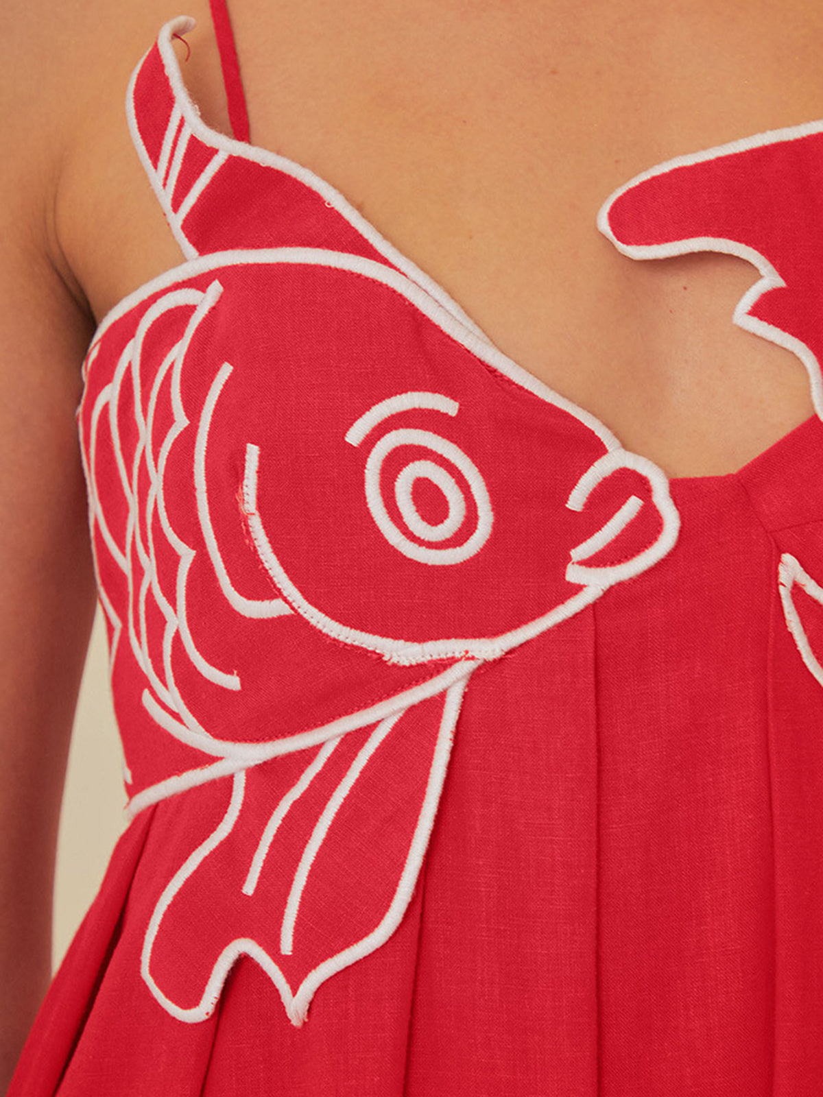 Scarlett - Besticktes halbdurchsichtiges Fischkleid