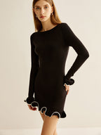 Alba - Schlankes Kleid mit Kontrast-Rüschen