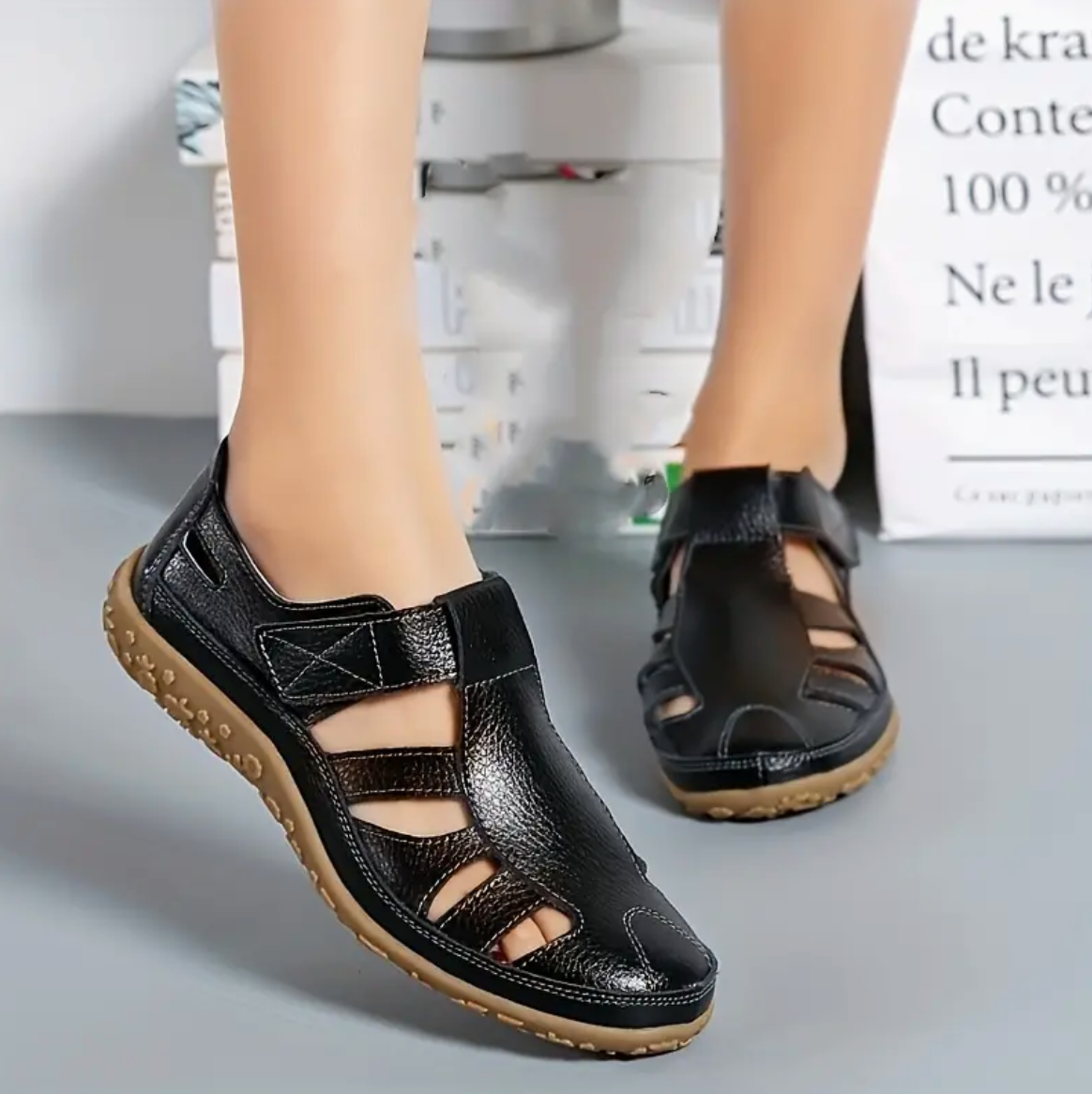 Eva - Die flachen, geschlossenen Retro-Sandalen