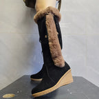 Zorana - Lange Winterstiefel aus Plüsch