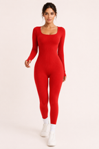 Langer Damen-Jumpsuit mit Rippmuster, quadratischem Ausschnitt und langen Ärmeln, figurbetont – Adelinde