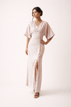 Bequemes kurzärmeliges Maxikleid mit Seitenschlitz - Fedra