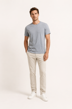 Eng anliegendes Herren-T-Shirt mit kurzen Ärmeln und Rundhalsausschnitt – Lukas