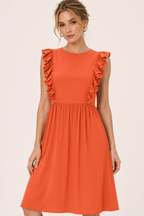 Langes Damenkleid mit Rüschen an den Schultern und weitem Rock – Helena