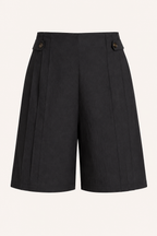 Hochgeschlossene Damen-Shorts mit seitlichen Knöpfen - Maren