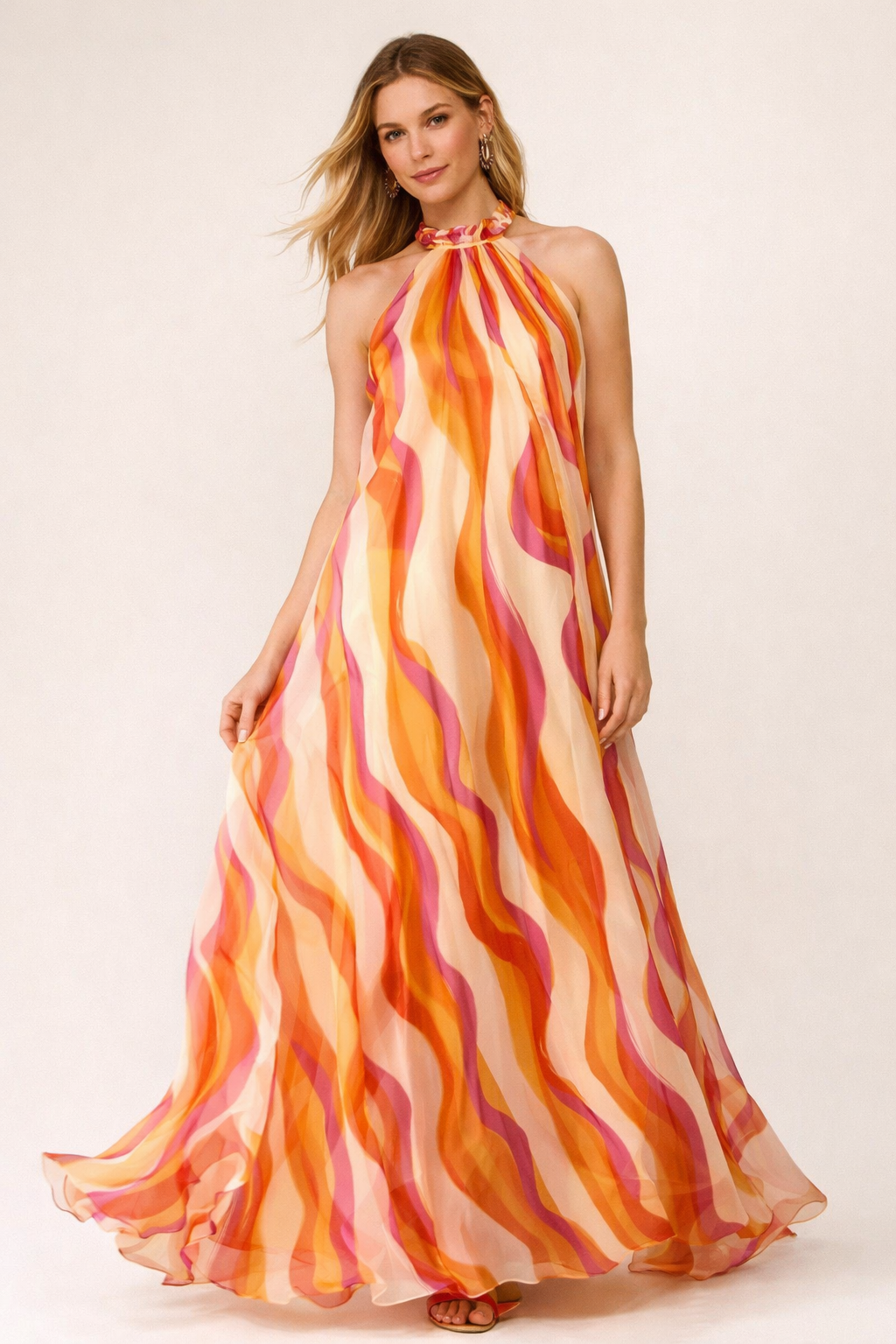 Cooles Maxikleid für Frauen mit Neckholder-Ausschnitt - Sophie