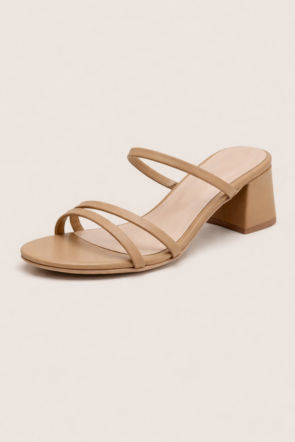 Damen Sandalen mit breitem Absatz und gekreuzten Riemen - Maljovic