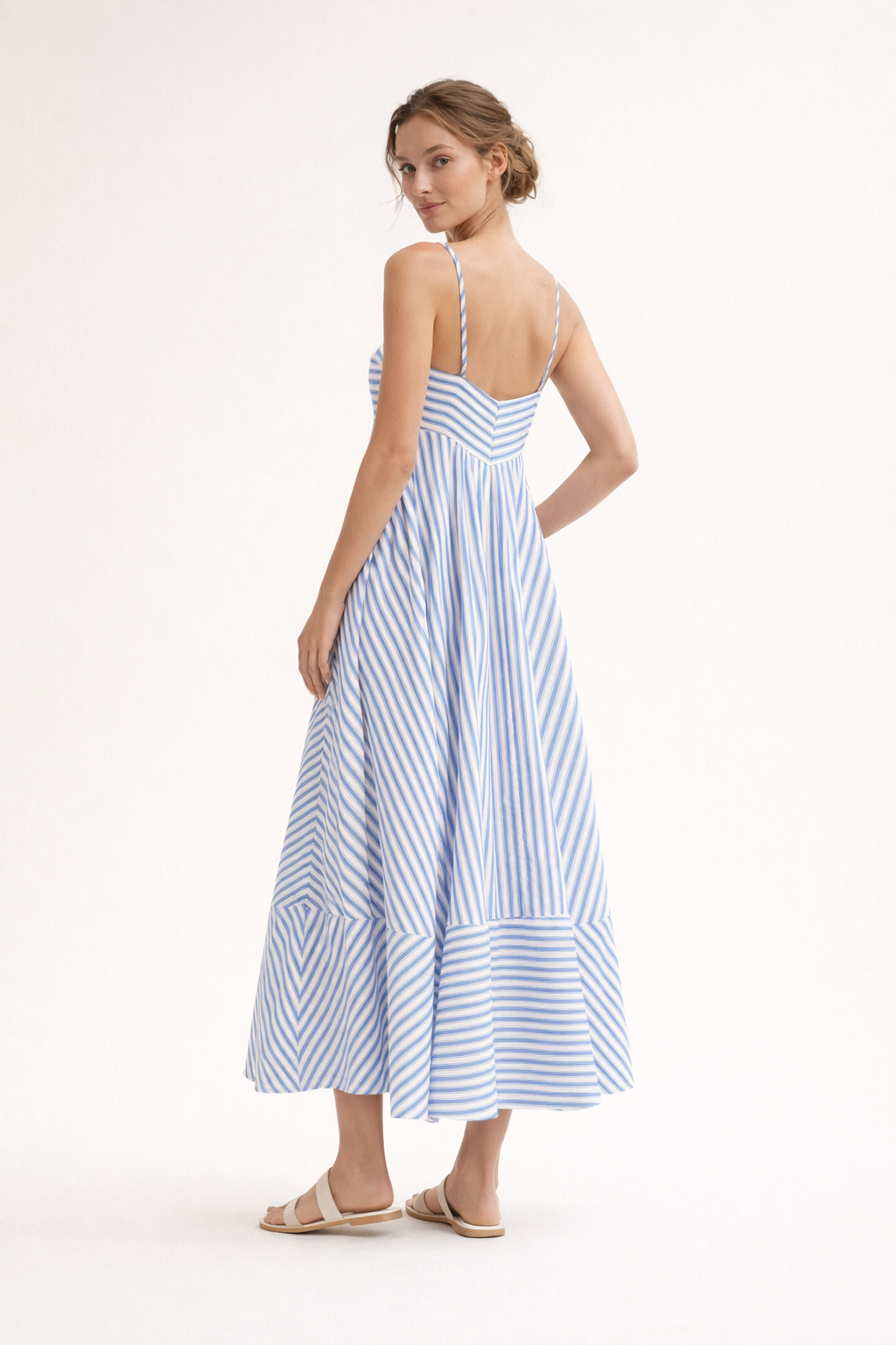 Damen Maxikleid mit dünnen Trägern und gestreiftem Muster - Alvera