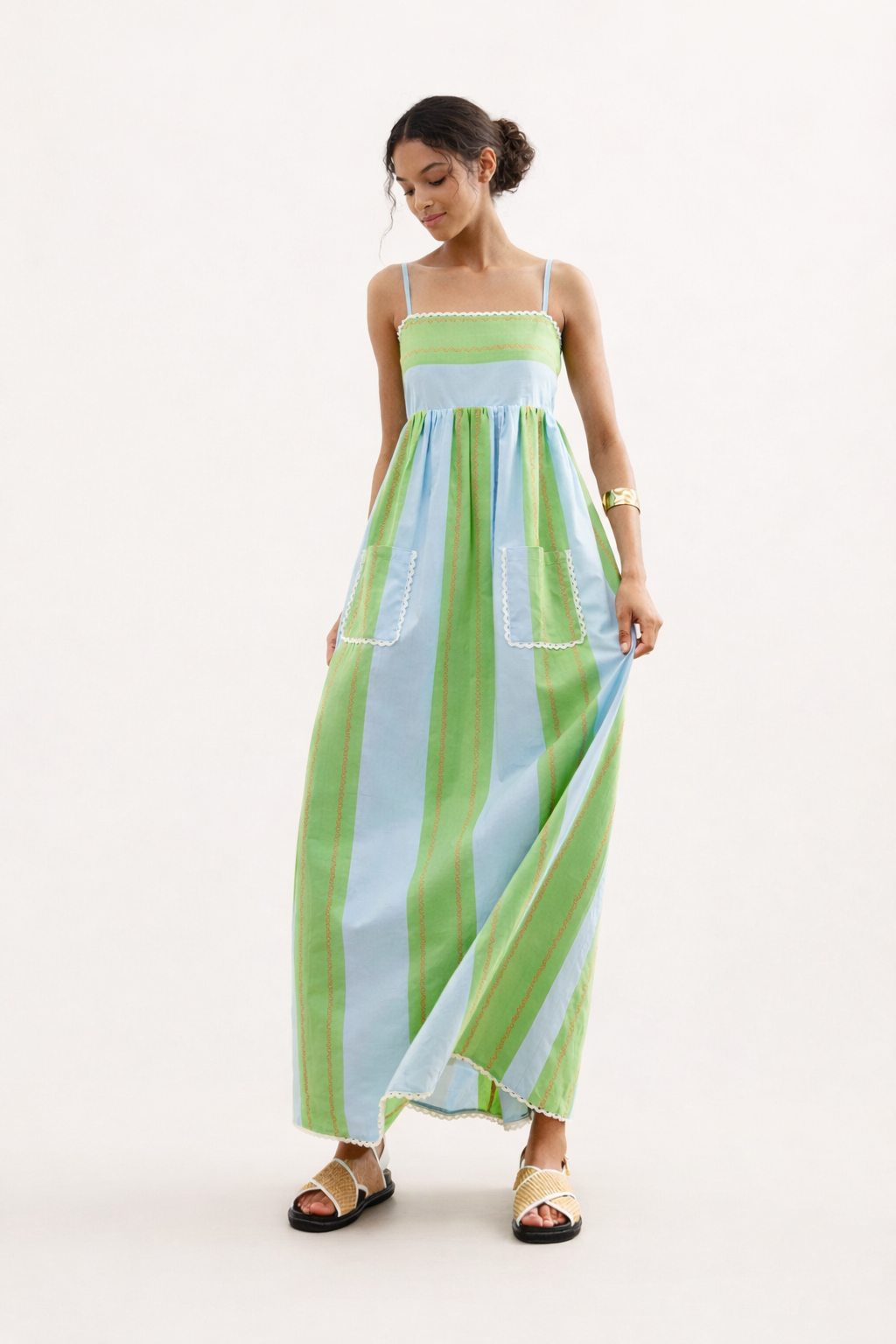 Damen Maxikleid mit dünnen Trägern und gestreiftem Muster - Liora