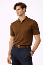 Herren-Poloshirt in schmaler Passform mit vertikaler Struktur und breitem Kragen - Darel