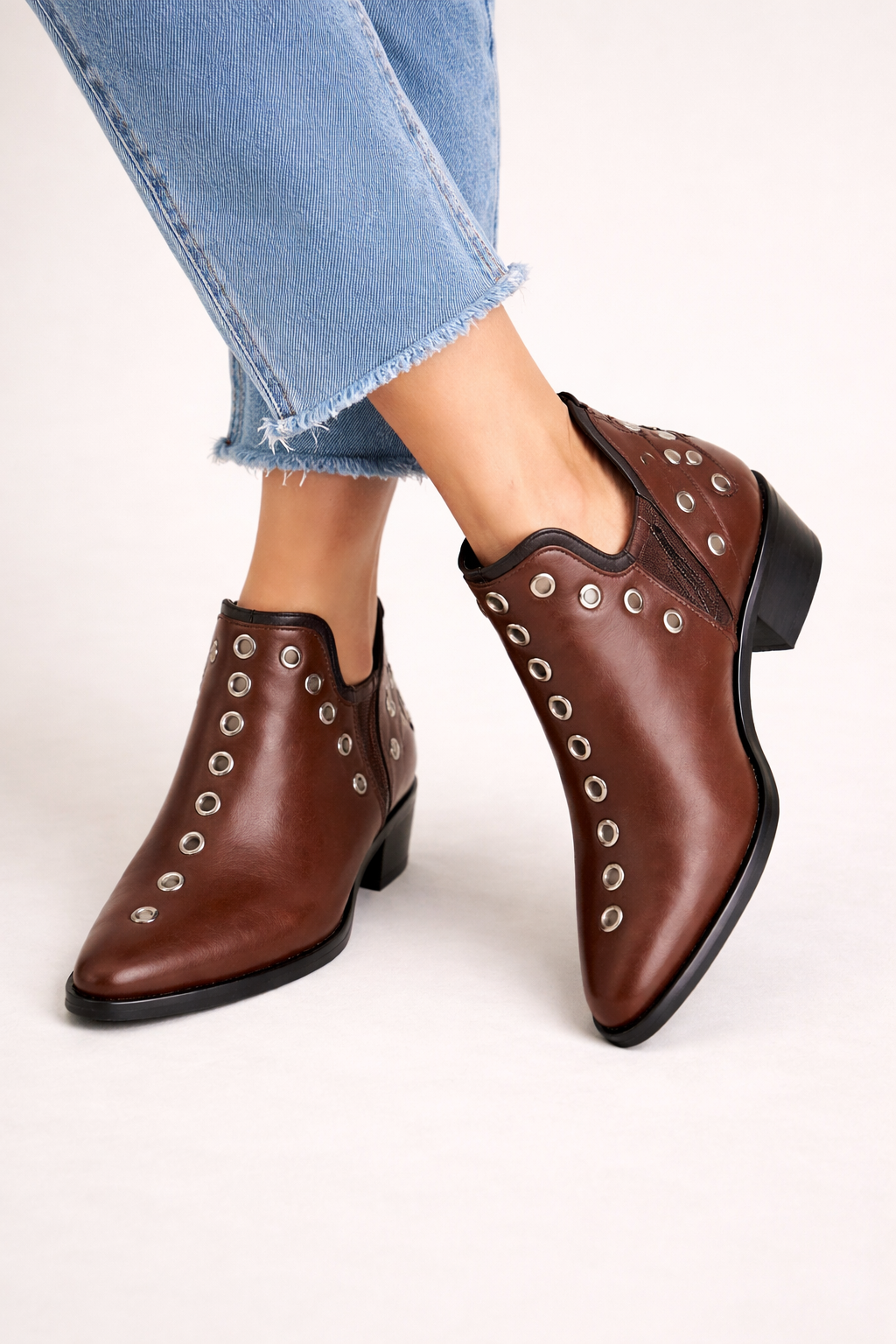 Damen-Westernstiefel mit metallischen Ösen - Molly