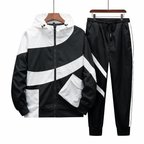 Sportliches Set mit Kapuzenjacke und Jogginghose - Larex