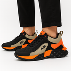 Turnschuhe mit hoher Reliefsohle - Varek