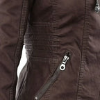 Elegante Biker-Lederjacke mit Kapuze