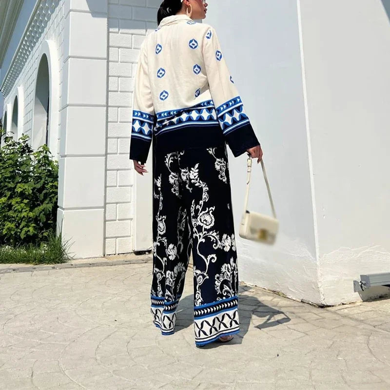 Alicia Elegantes blaues Set
