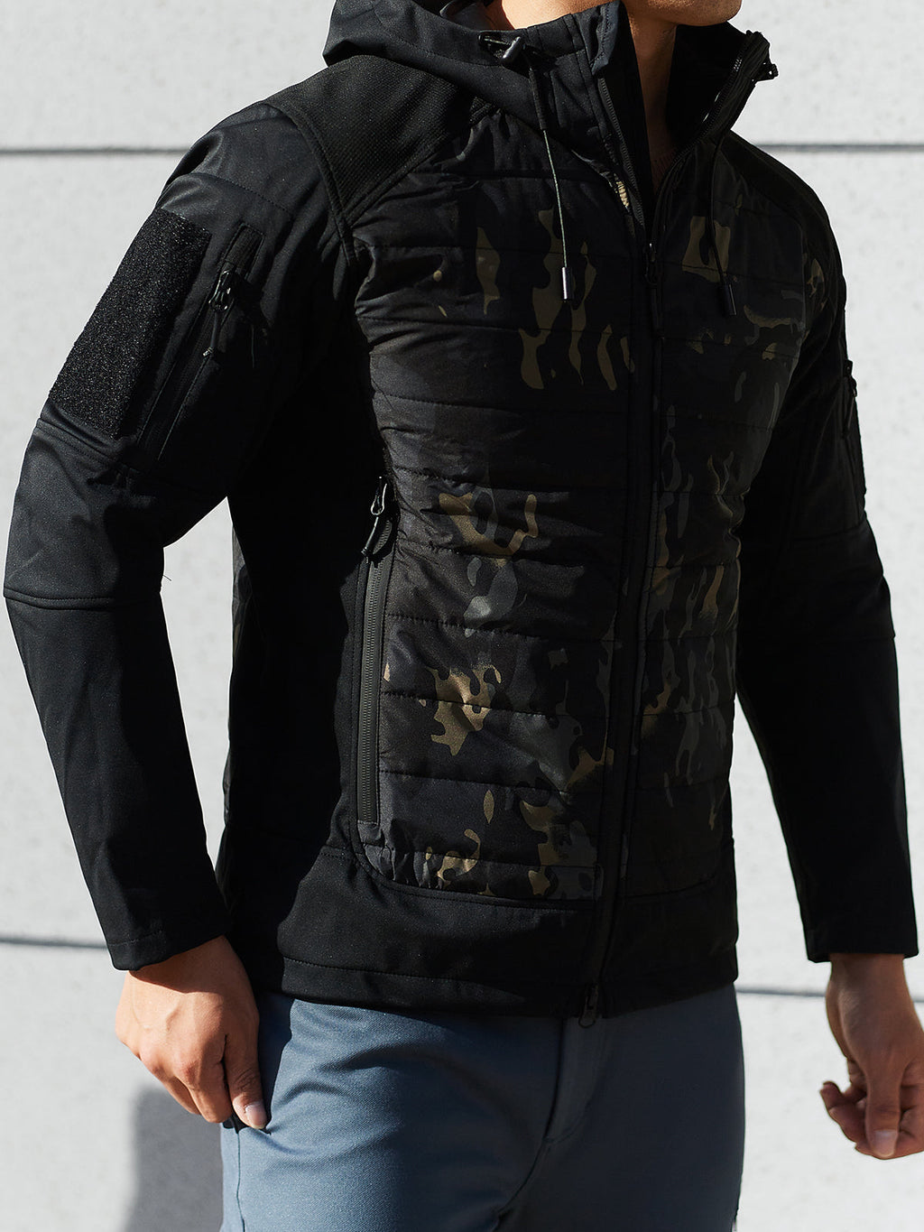 AdventureFlix Tactical Isolierte Jacke