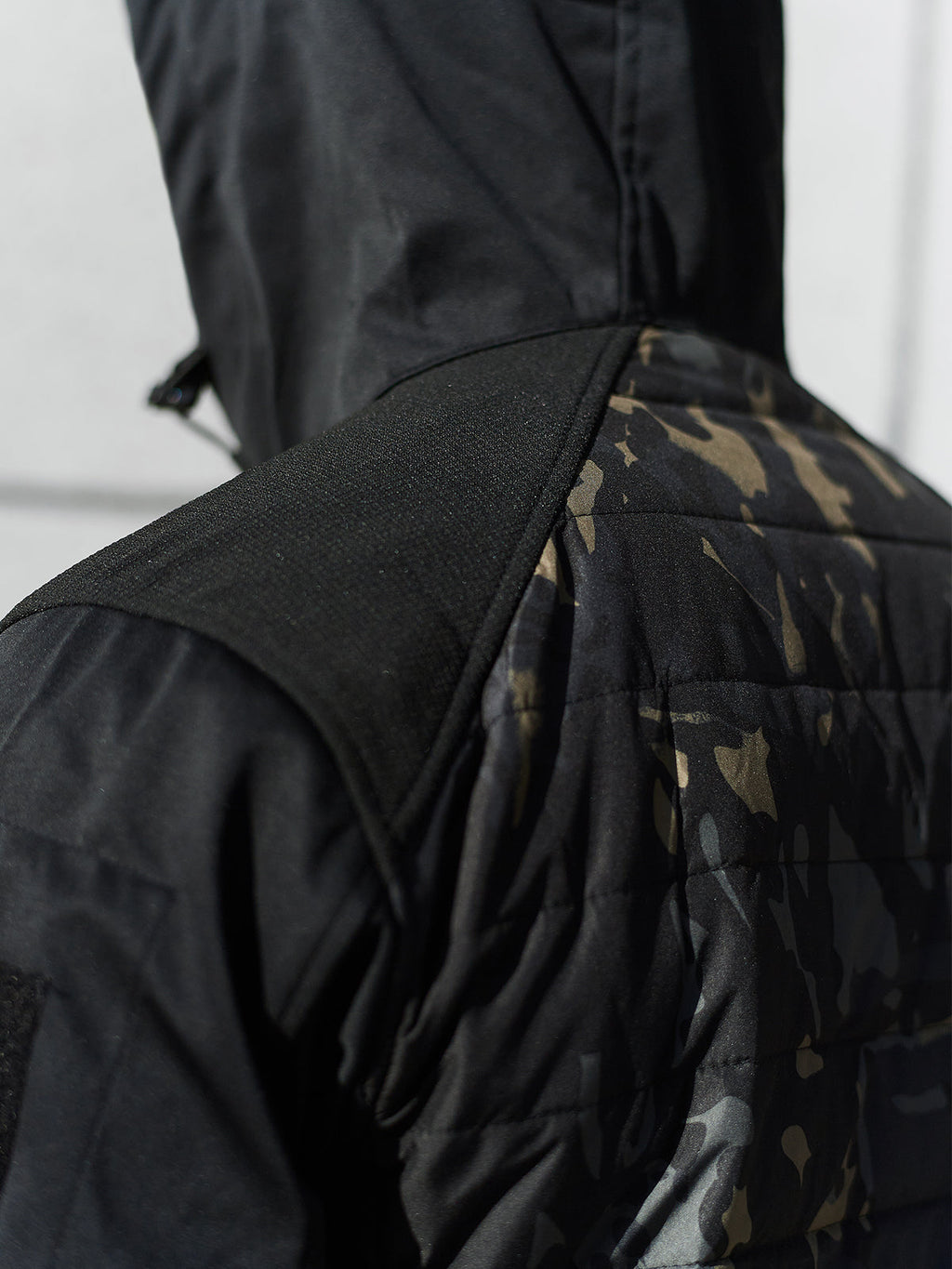 AdventureFlix Tactical Isolierte Jacke