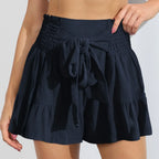 Karla - Leichte Sommershorts für schicke Frauen