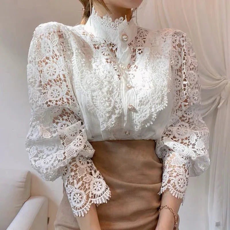 Langärmelige Damenbluse aus Spitze - Elisabetta